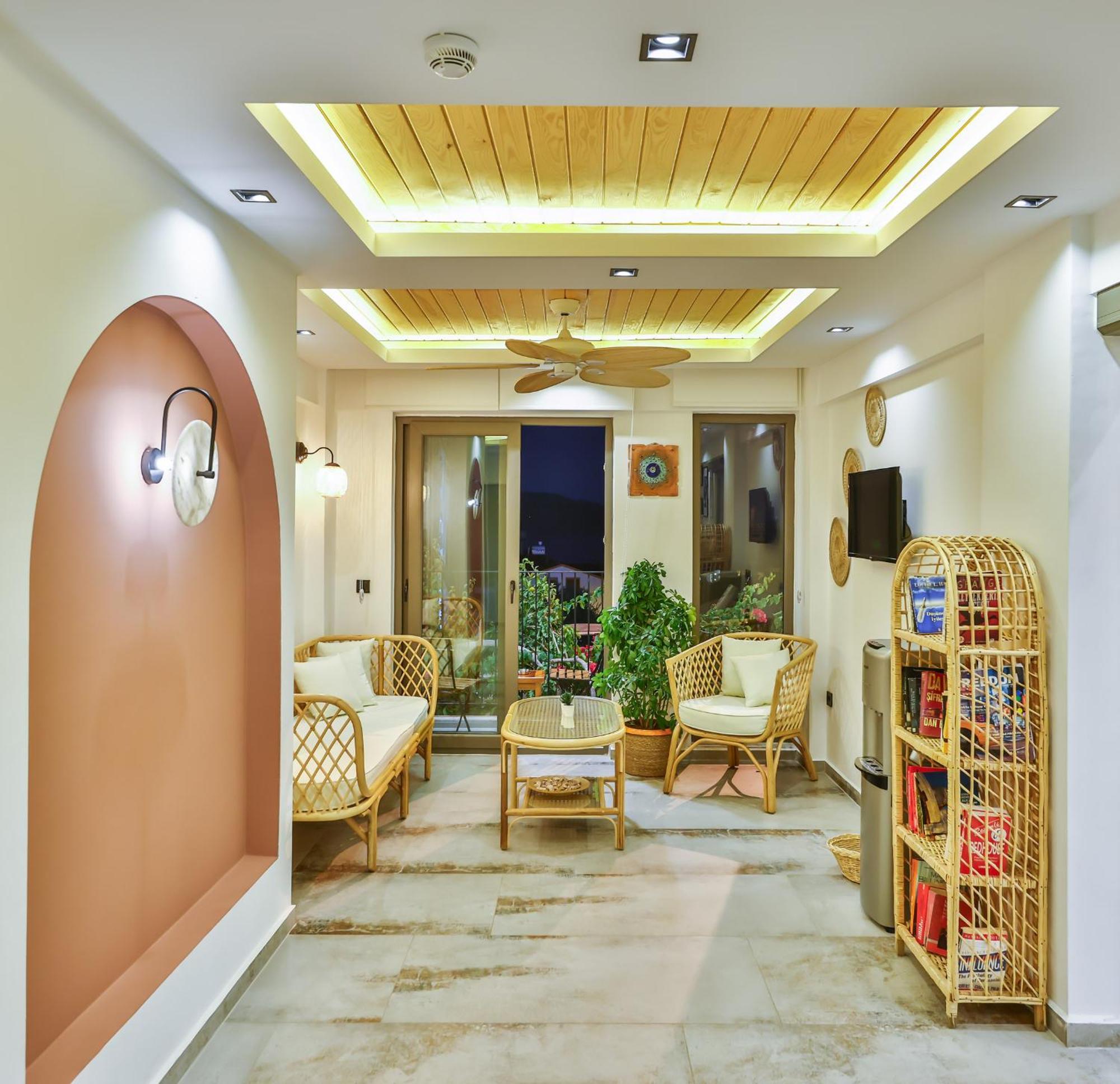 Aphrodite Hotel Kaş Buitenkant foto
