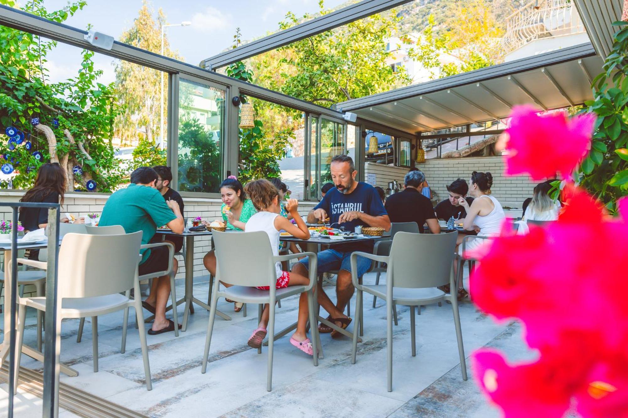 Aphrodite Hotel Kaş Buitenkant foto